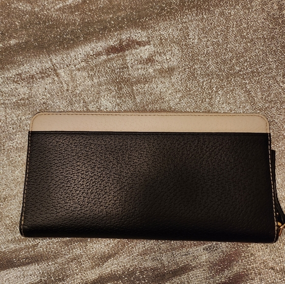 Kate Spade Black and Cream Women's Wallet - Picture 4 of 13